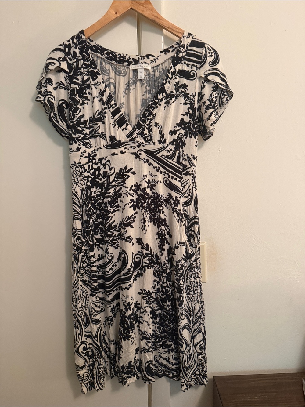 Black & White Floral Women's Dress